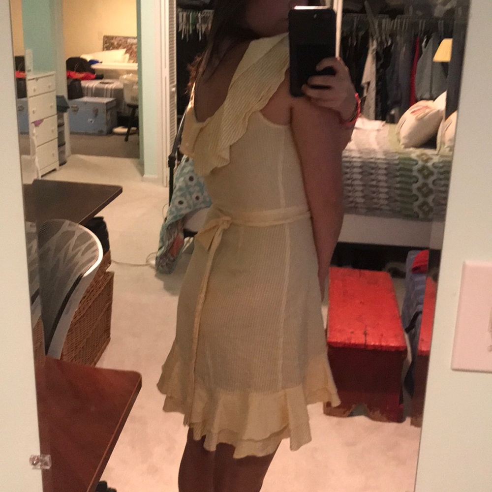 SAYLOR Yellow seersucker dress - Picture 3 of 5
